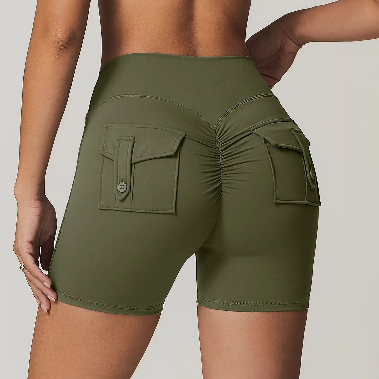 Short Fitness con Bolsillos - Verde Militar